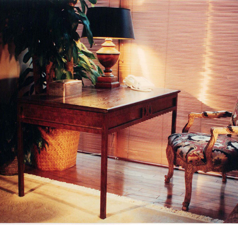 Kalchoff Desk